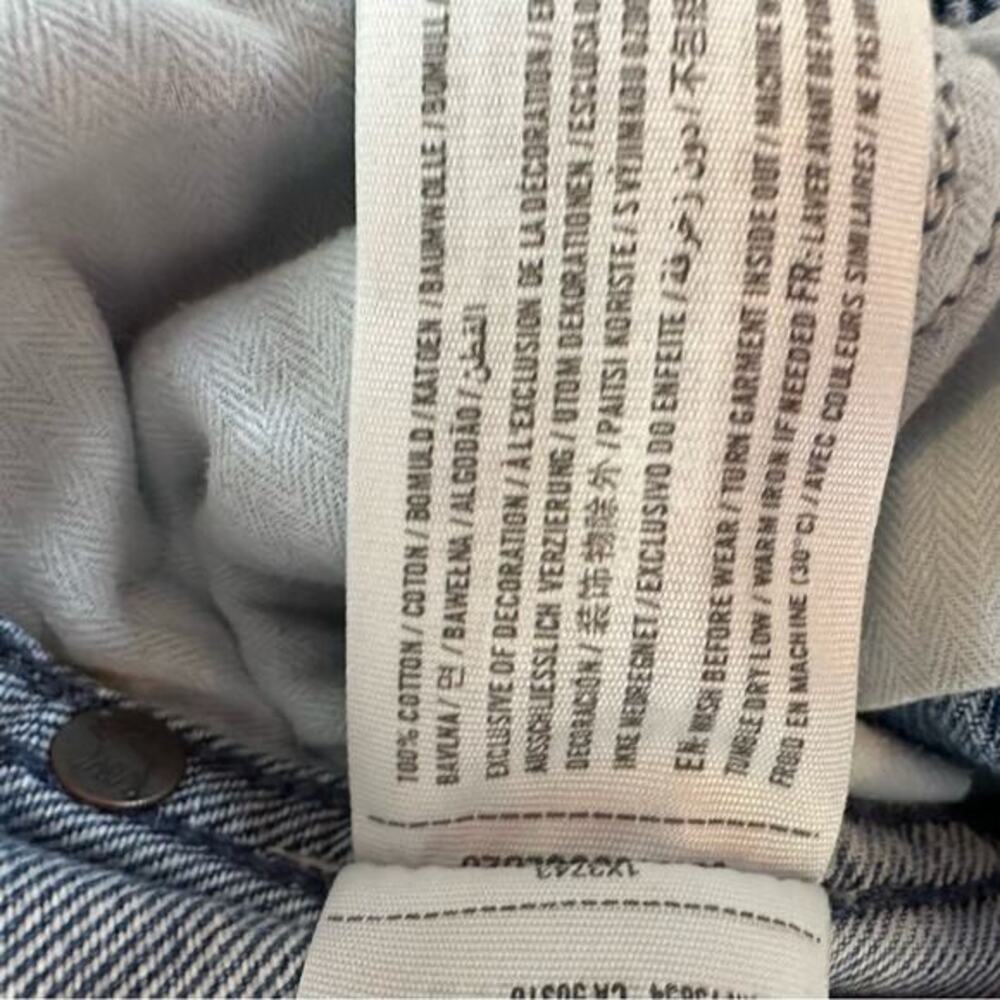 Abercrombie and Fitch Distressed‎ Jeans 2 - Picture 2 of 5